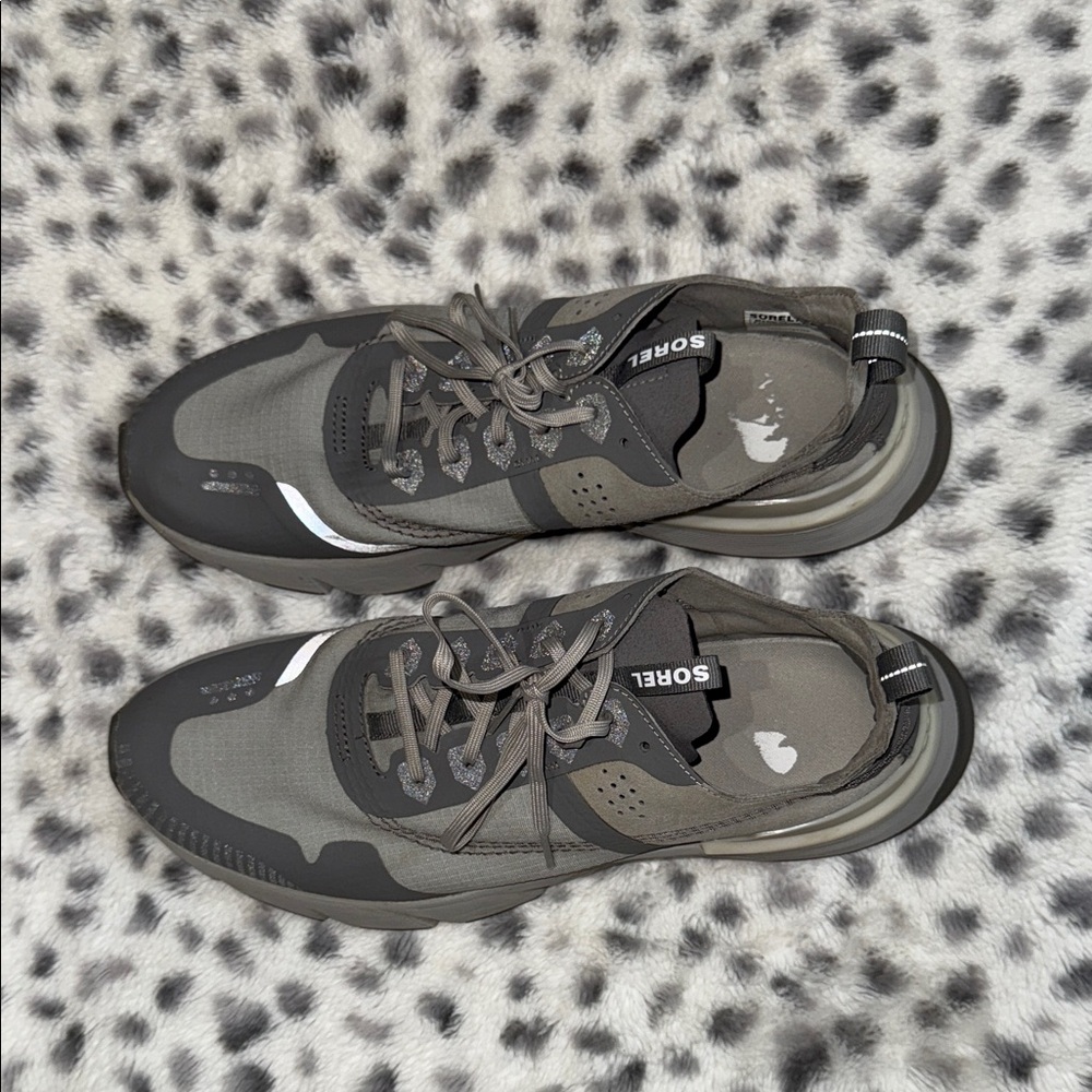 Sorel Men's Black and Gray Sneakers